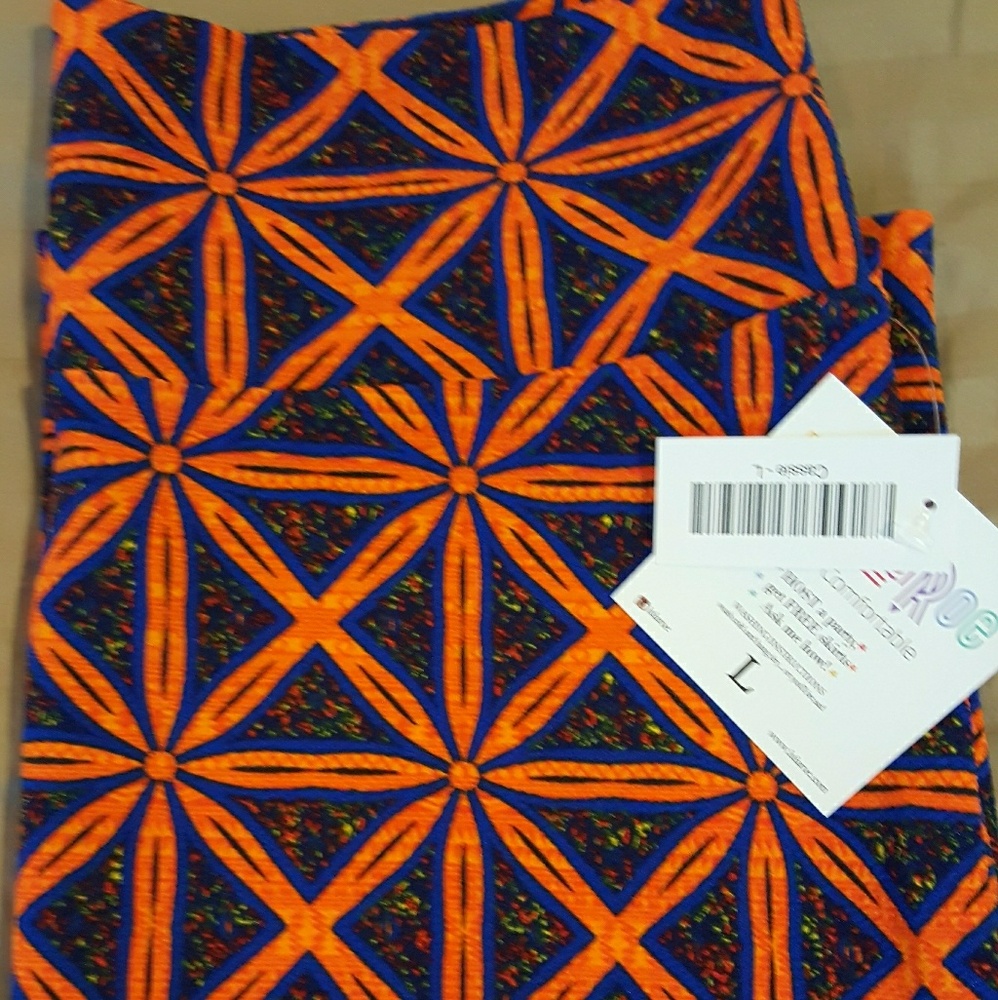 LulaRoe Cassie skirt